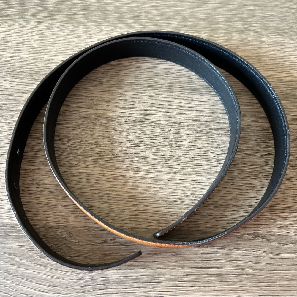 Hermes 24mm Noir / Gold Reversible Leather Belt Silver H
Buckle, Size 90 - Picture 8 of 17